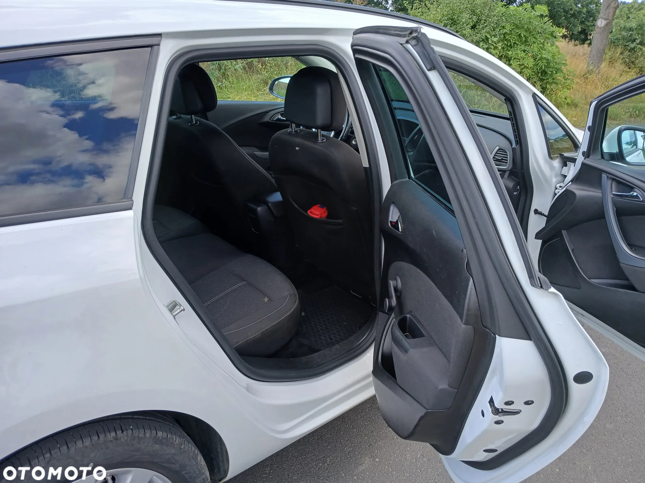 Opel Astra 1.6 CDTI DPF ecoFLEX Sports TourerStart/Stop Edition - 9