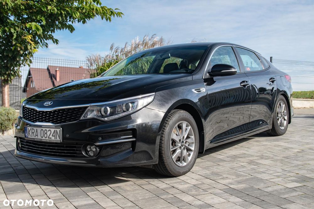 Kia Optima - 1