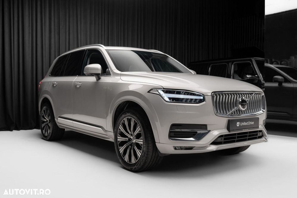 Volvo XC 90 - 3