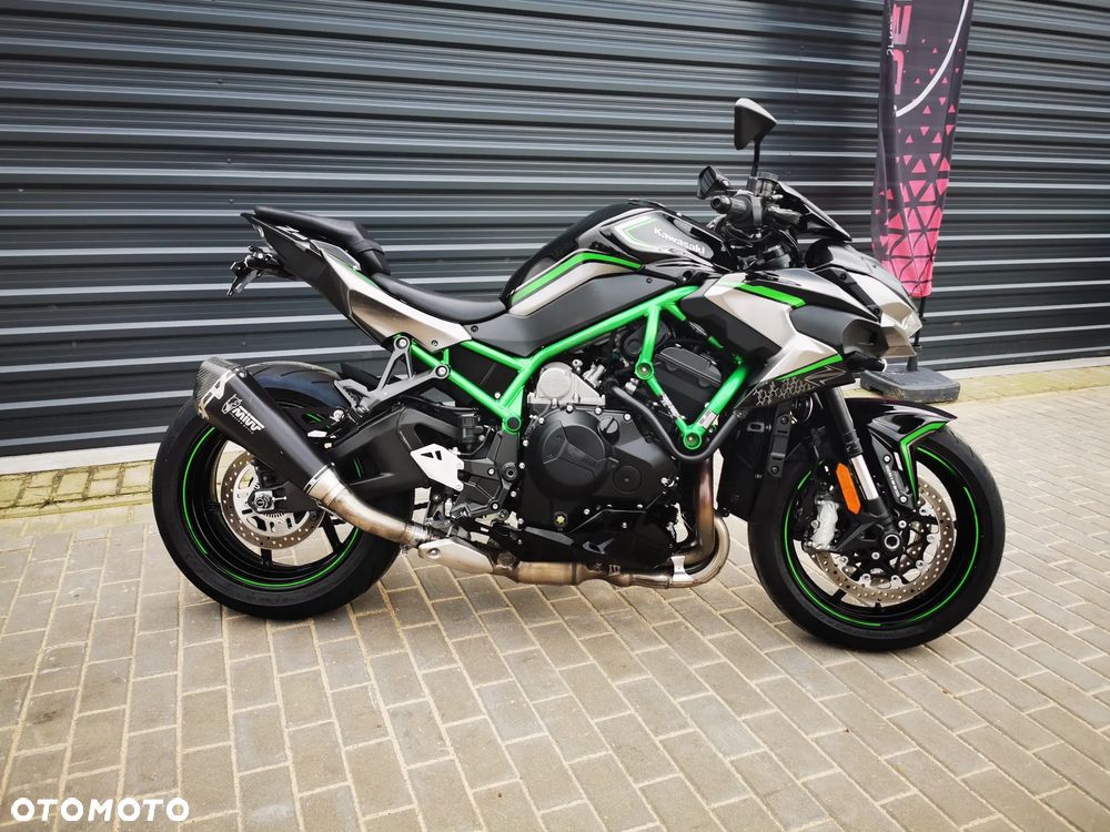 Kawasaki H2 - 6