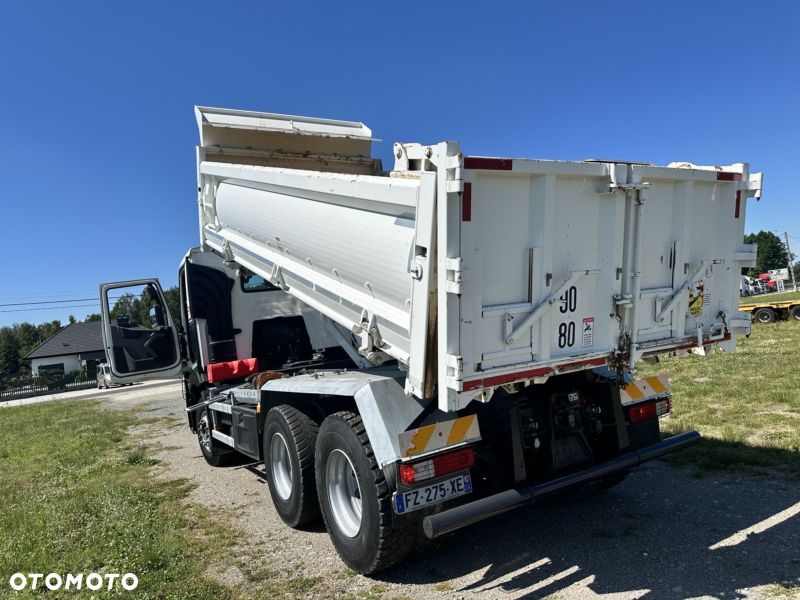 Renault C 380 6X4 - 11