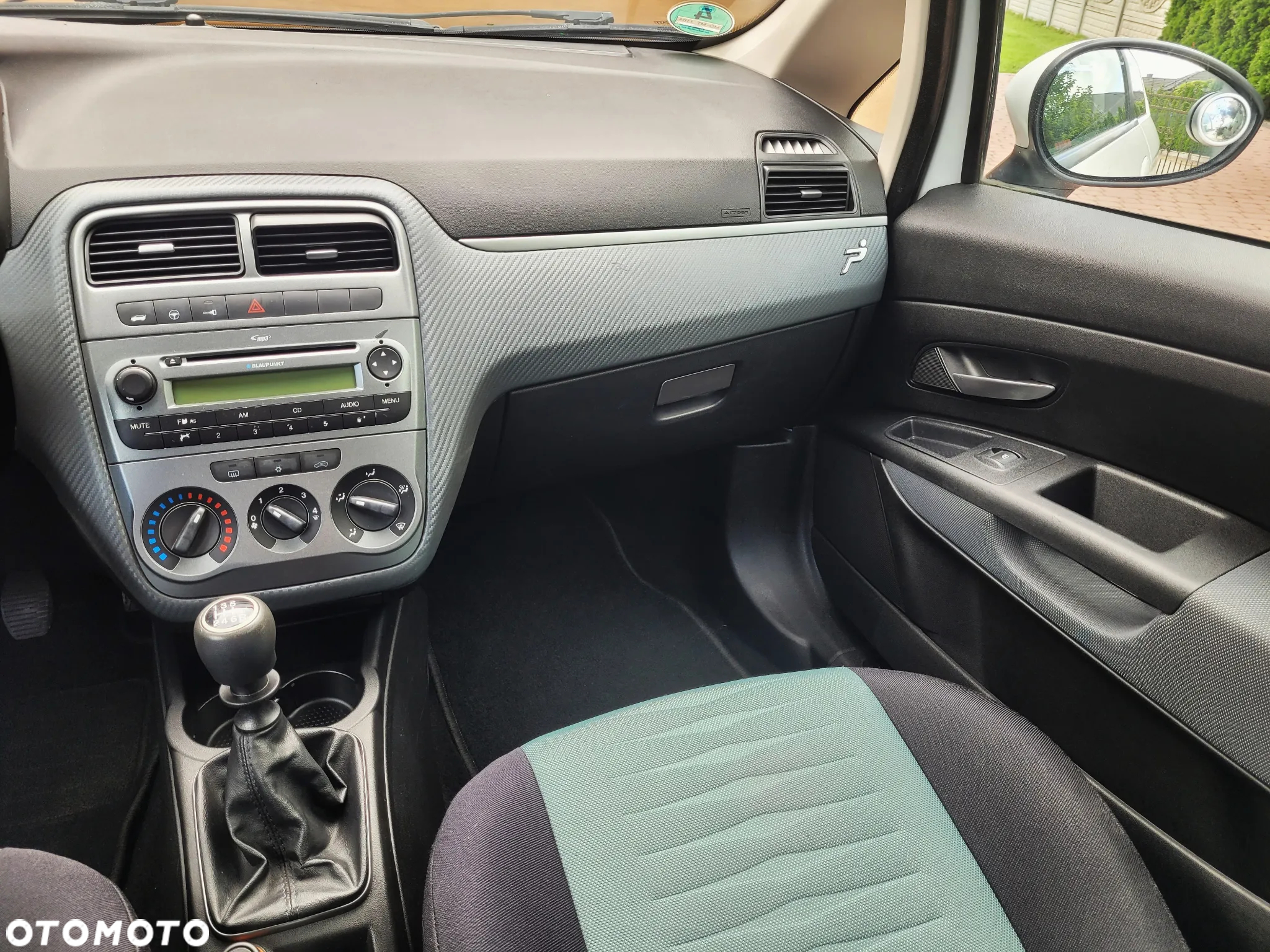 Fiat Grande Punto - 12