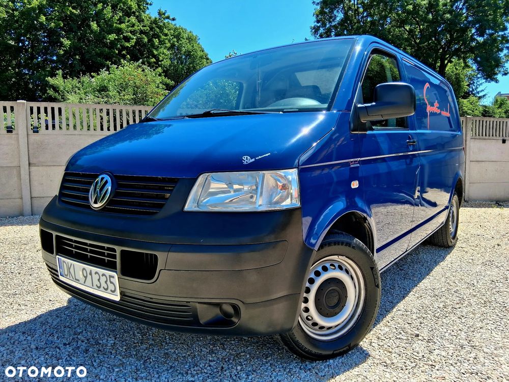 Volkswagen T5 Transporter - 1