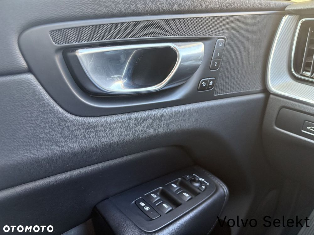 Volvo XC 60 - 16