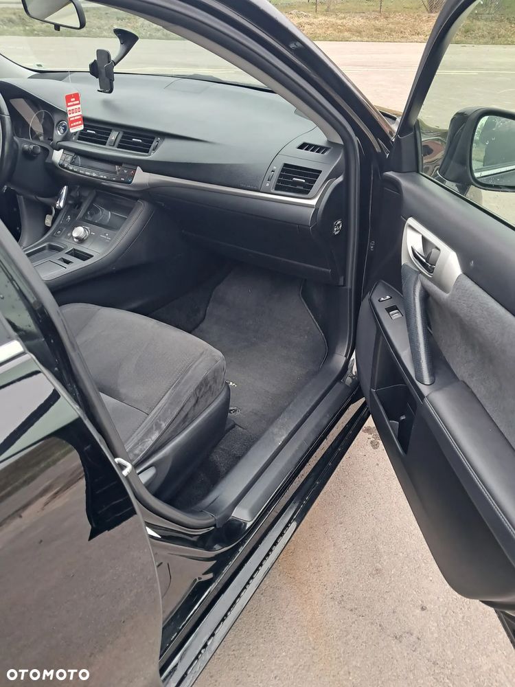 Lexus CT Standard - 19