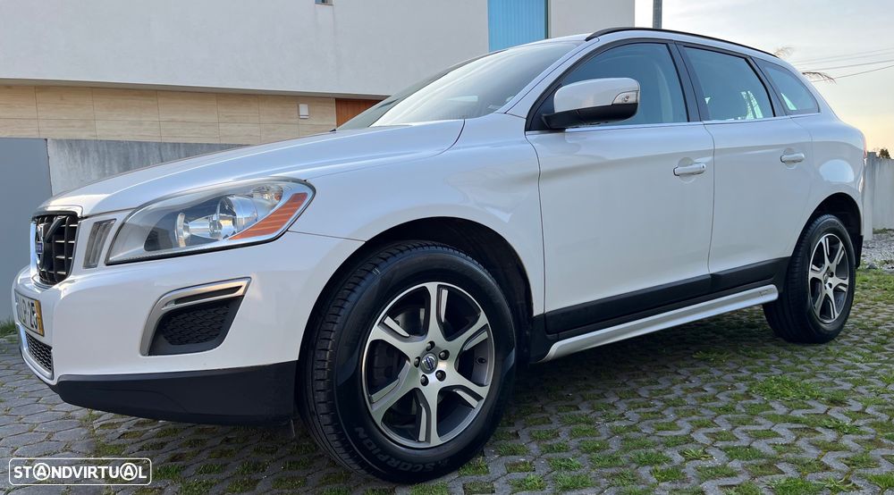 Volvo XC 60 2.0 D3 Drive Momentum Start/Stop - 1