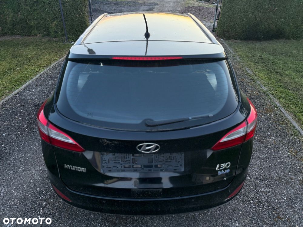 Hyundai i30 1.6 CRDi BlueDrive Classic + - 16