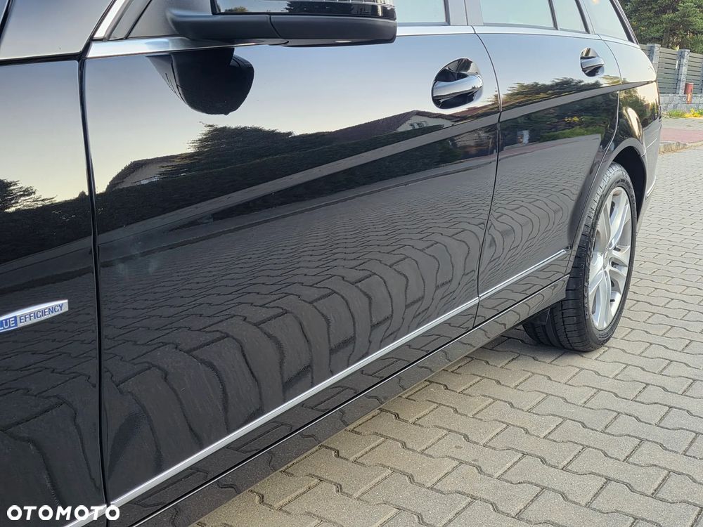 Mercedes-Benz Klasa C 180 BlueEFFICIENCY Avantgarde - 6