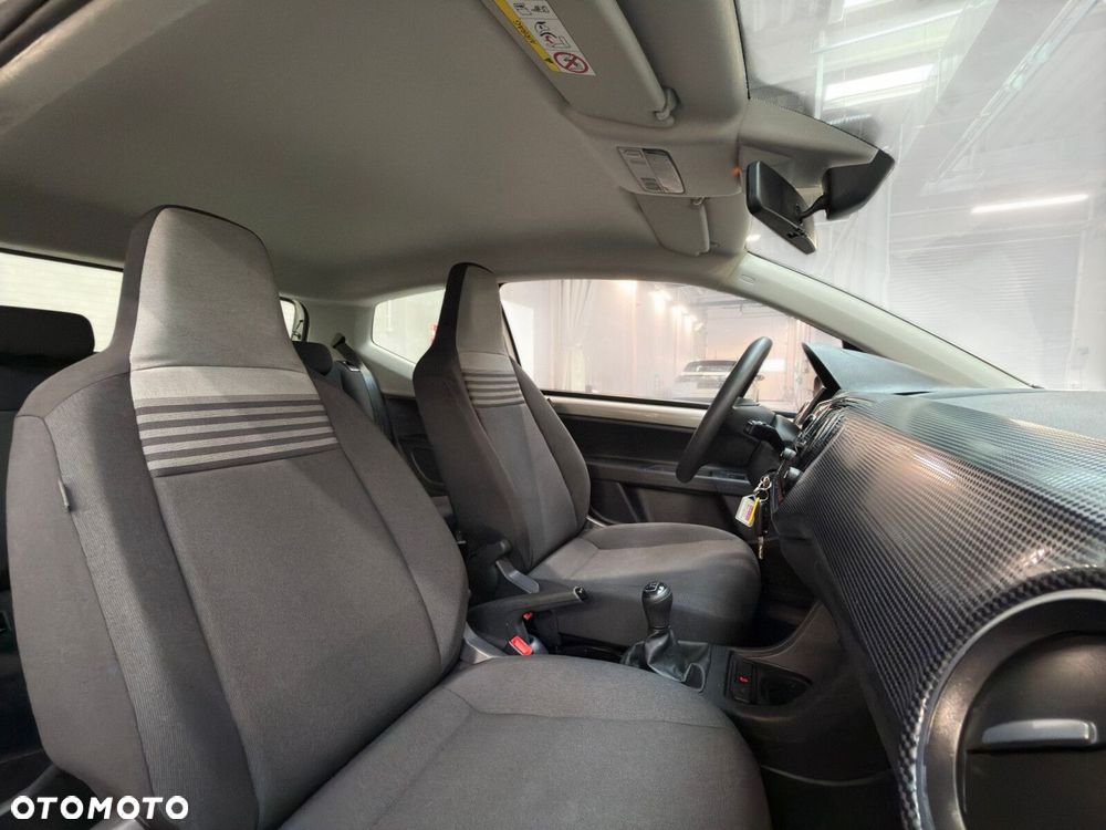 Volkswagen up! 1.0 move - 23