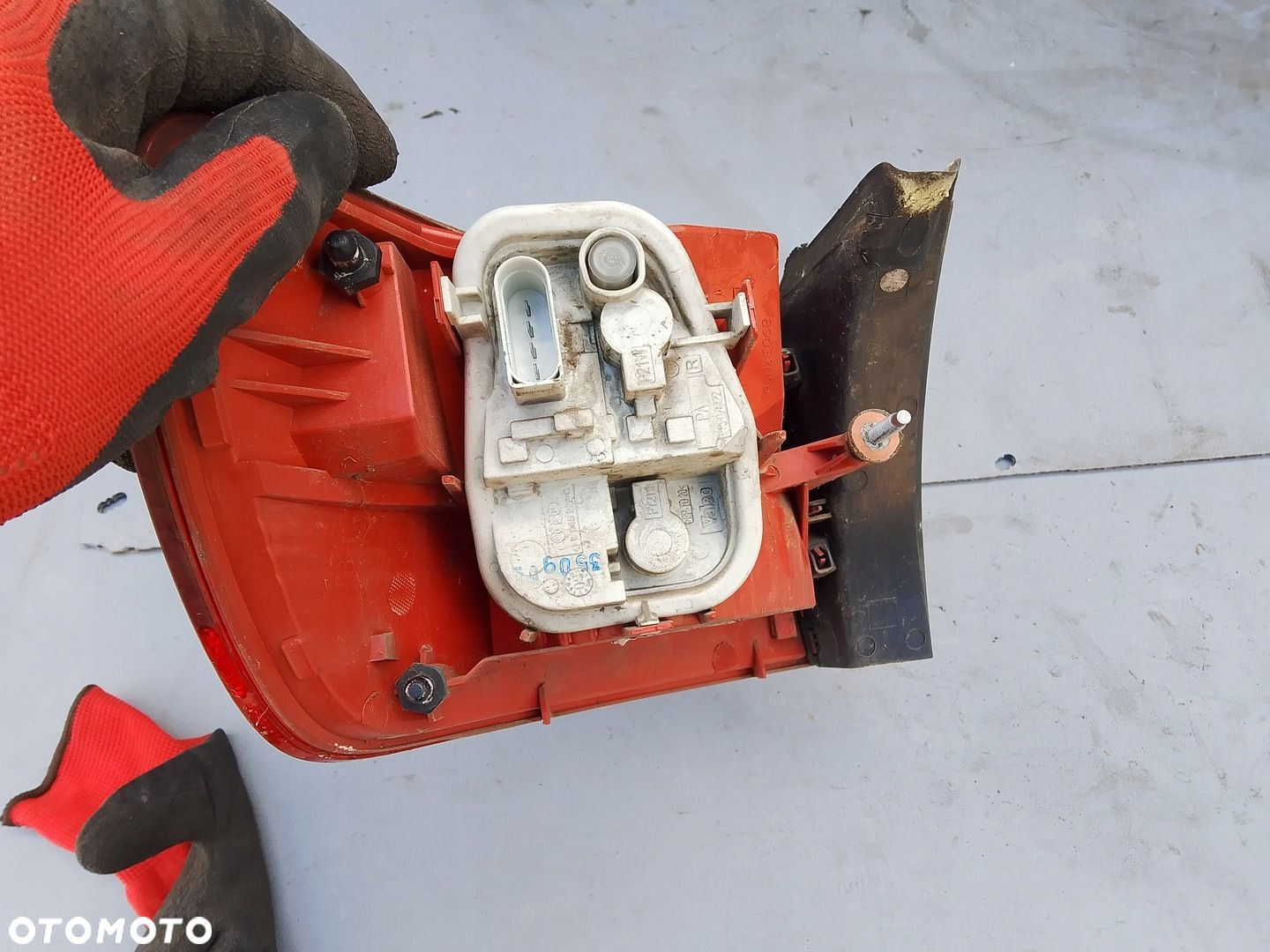 Lampa Prawa Tył Audi A6 C6 Kombi Lift 4F9945096E - 6