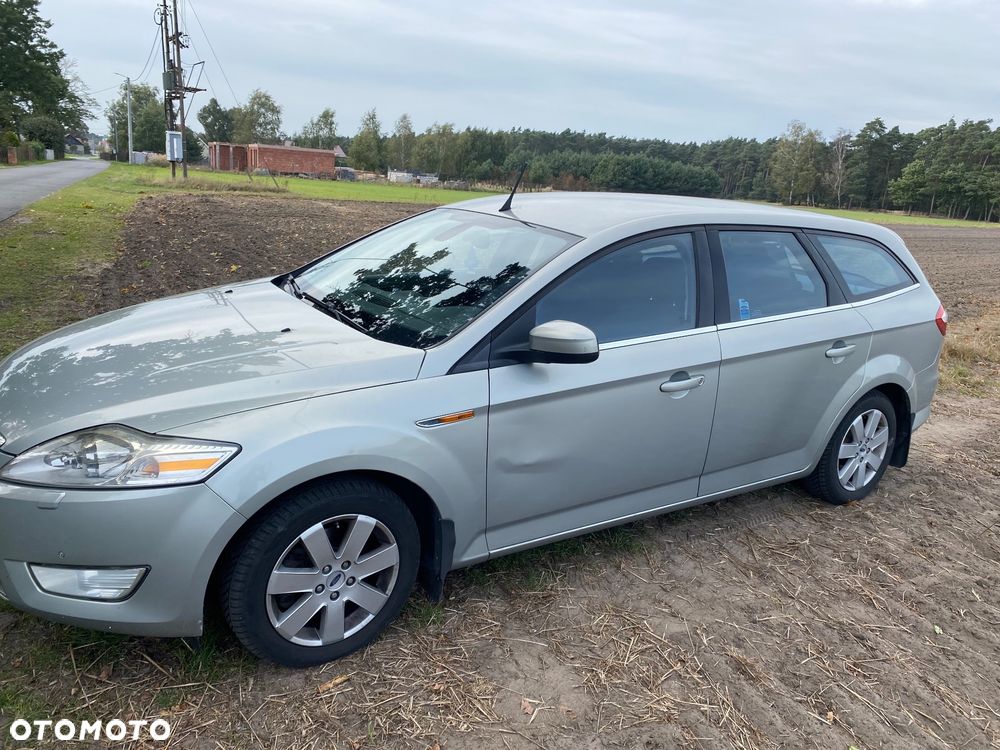 Ford Mondeo 2.0 TDCi Ambiente - 3