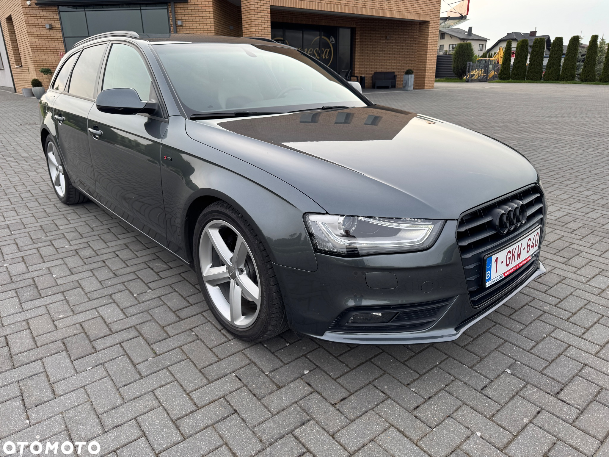 Audi A4 Avant 2.0 TDI DPF S line Sportpaket - 7