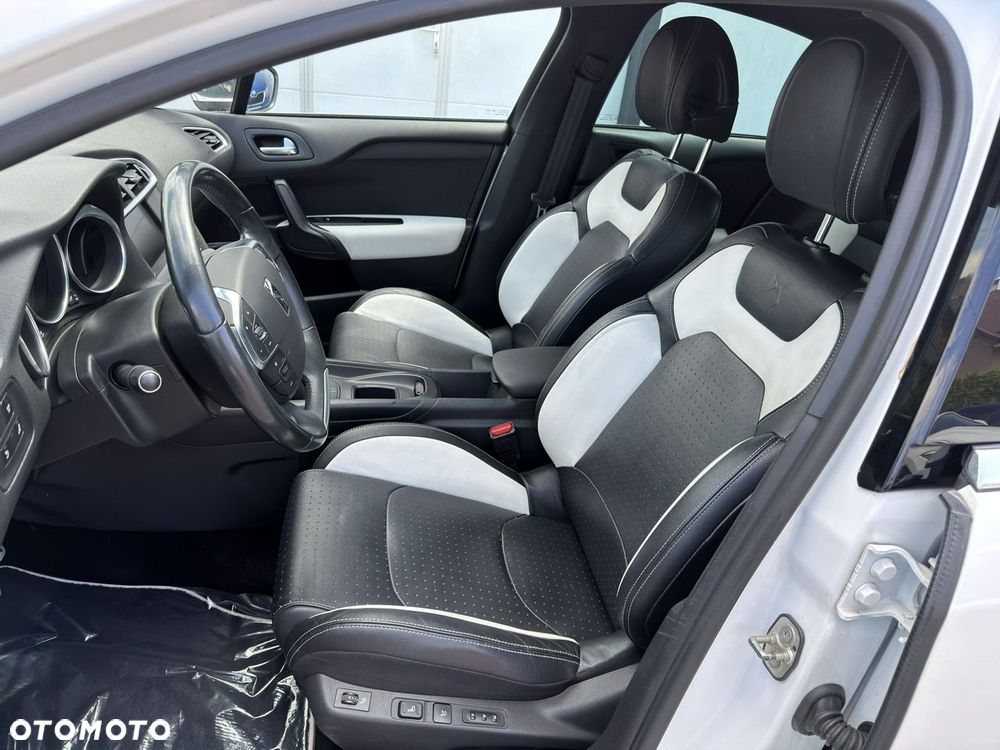 Citroën DS4 THP 200 SportChic - 13