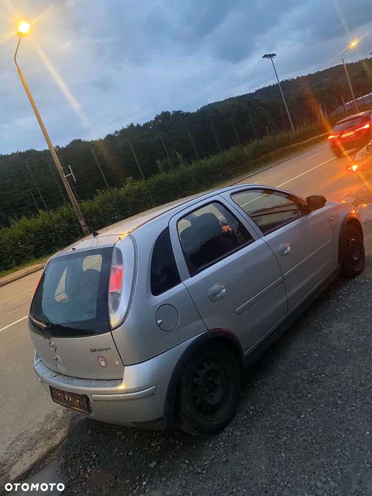 Opel Corsa - 2