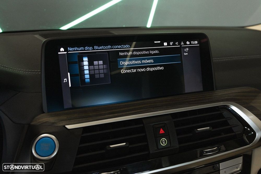 BMW iX3 Inspiring - 28