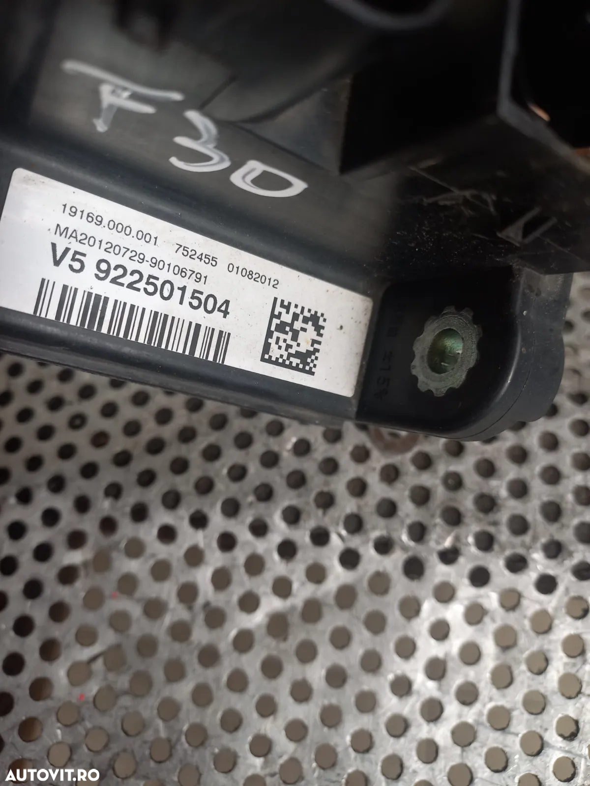 Modul Distribuitor Repartitor Curent Bmw F20 F21 F22 F23 F30 F31 F32 F34 F36 F80 Etc Cod   - Dezmem - 6