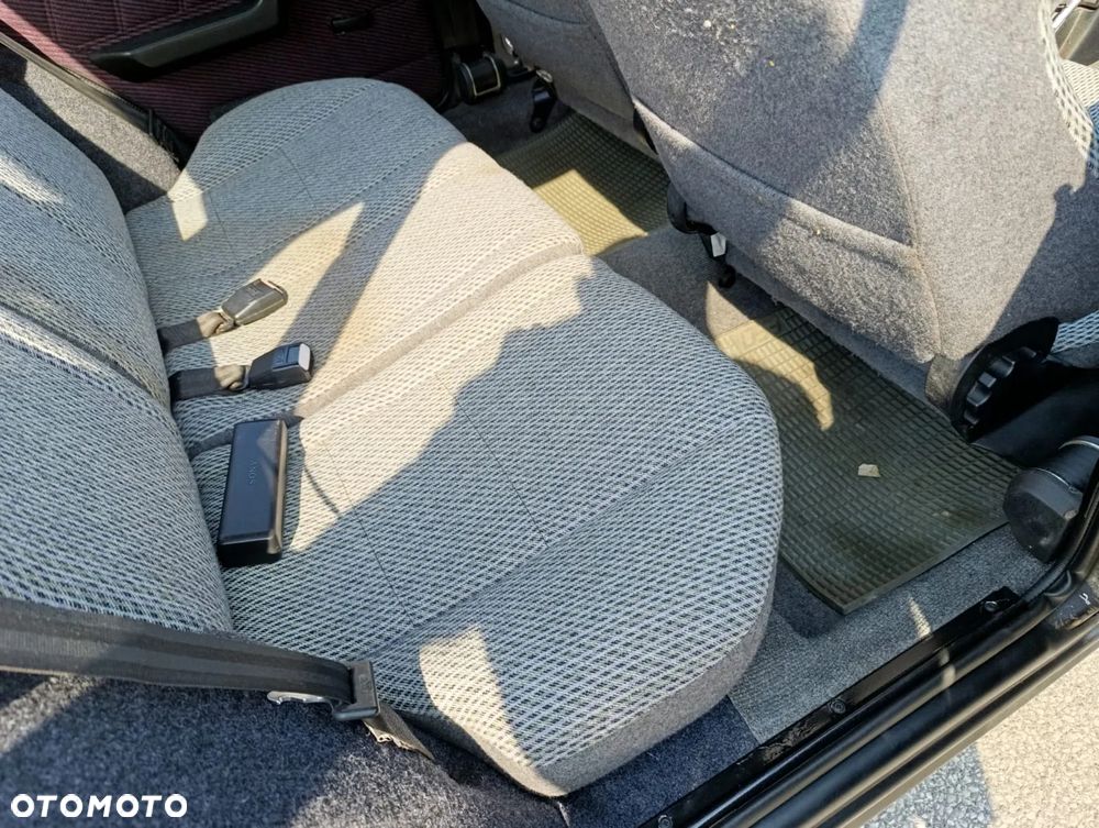 Polonez Caro - 8
