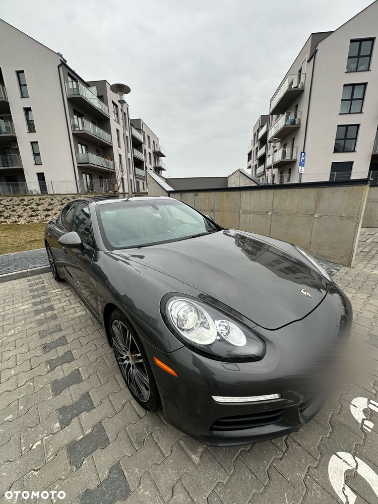 Porsche Panamera - 19