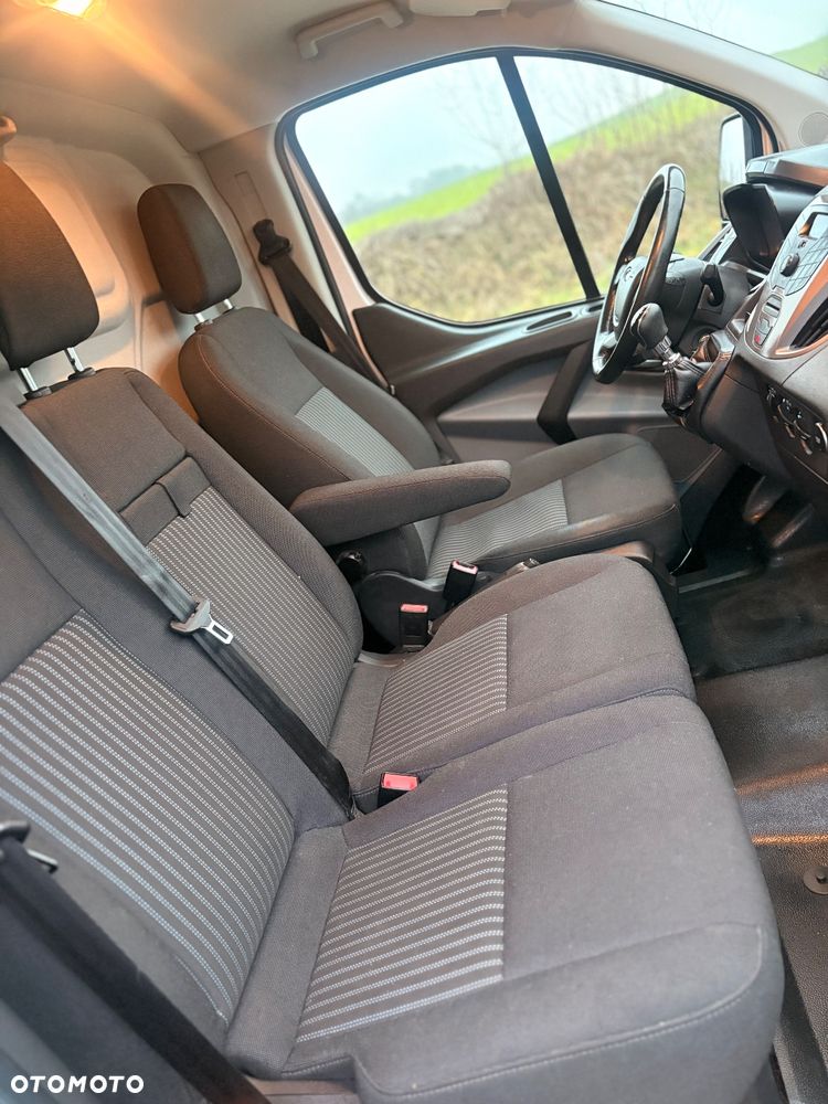 Ford Transit Custom - 11
