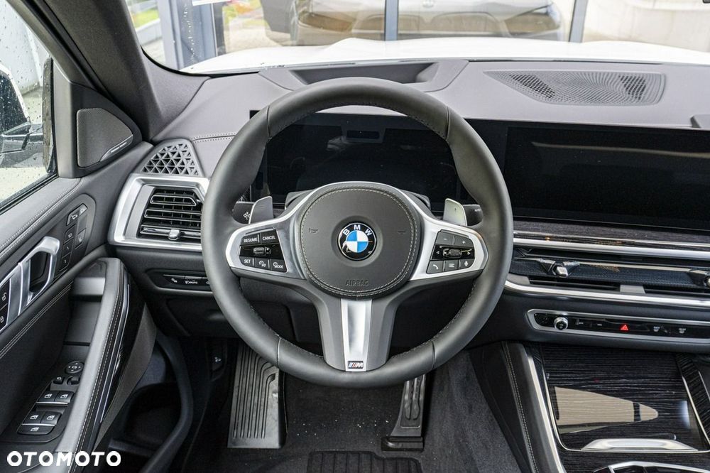 BMW X6 - 18