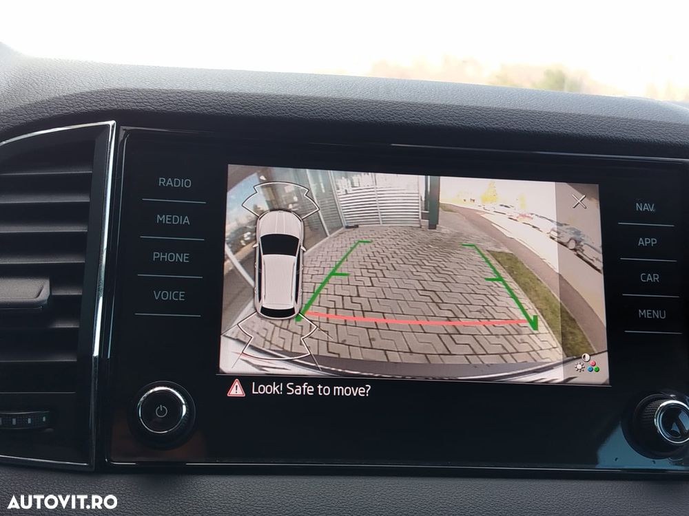 Skoda Karoq 1.5 TSI DSG Style - 23