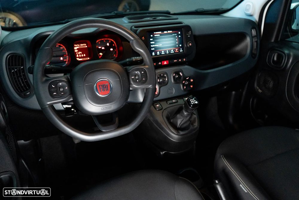 Fiat Panda 1.0 Hybrid City Cross - 11