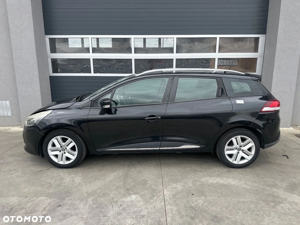 Renault Clio - 7