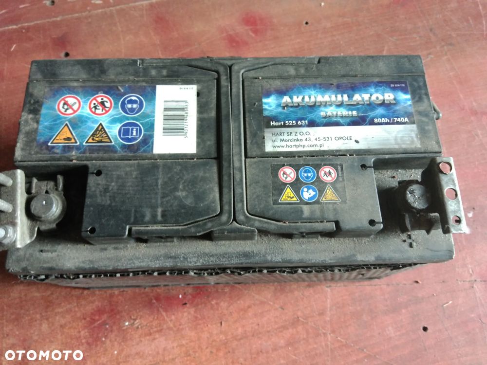 AKUMULATOR  12V 80 AH 740 A - 1