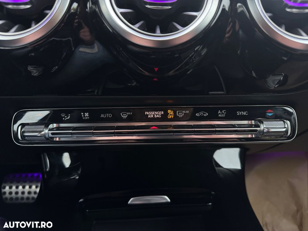 Mercedes-Benz A 180 d Aut. - 31