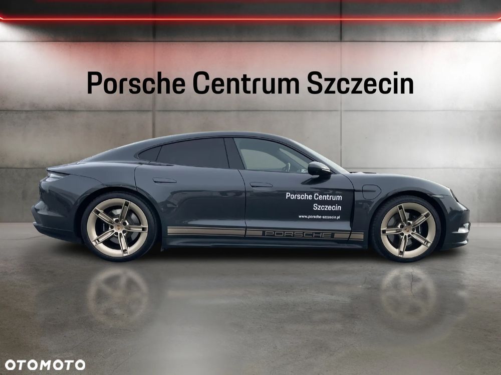 Porsche Taycan 105kWh 4S Performance Plus - 7