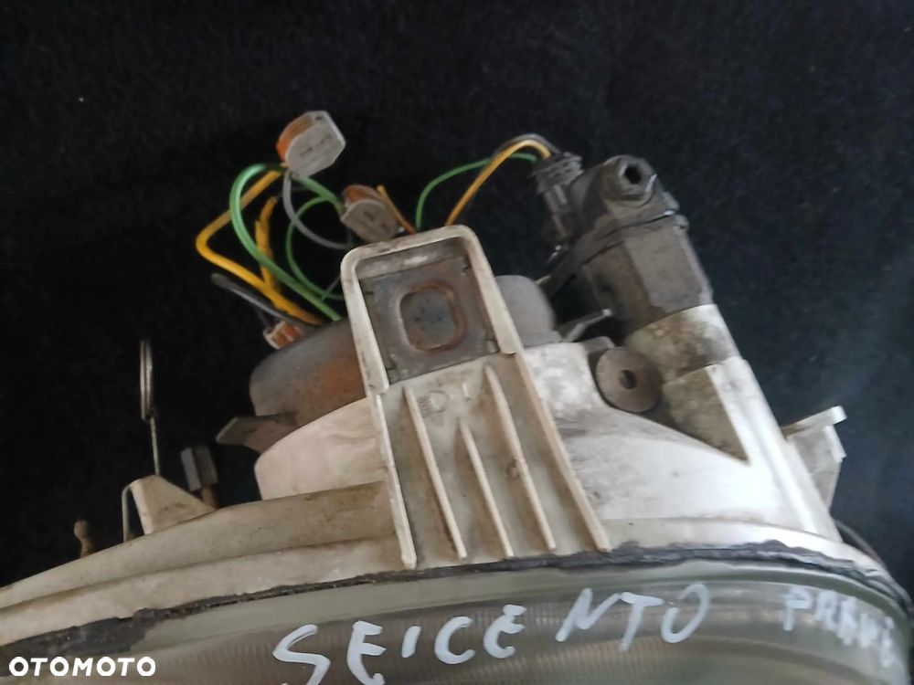 Fiat Seicento Lampa przednia lewa, prawa - 4