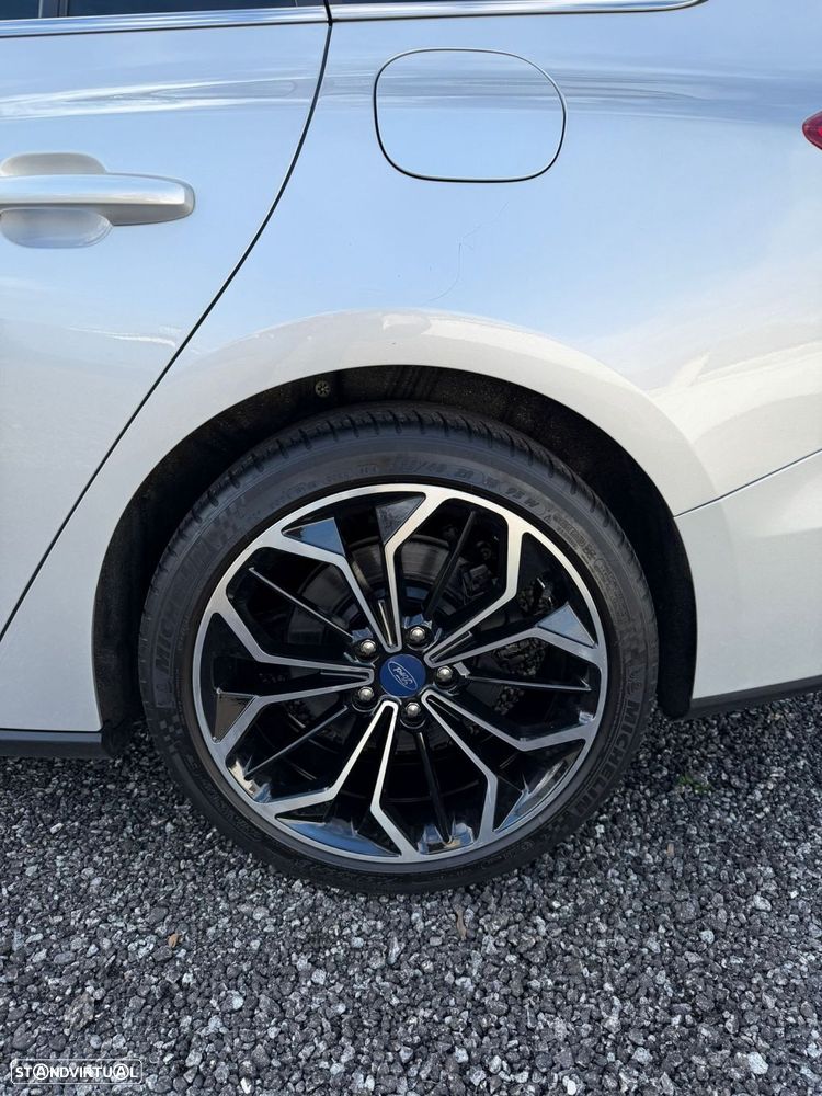 Ford Focus SW 1.5 TDCi EcoBlue Connected Aut. - 13