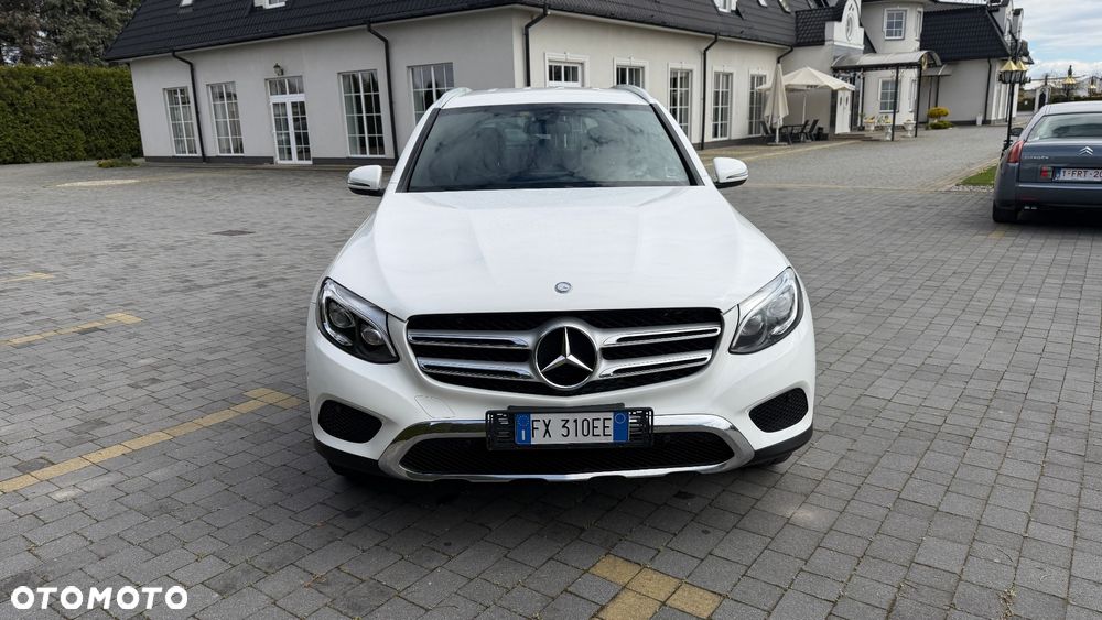 Mercedes-Benz GLC 220 d 4Matic 9G-TRONIC Exclusive - 29