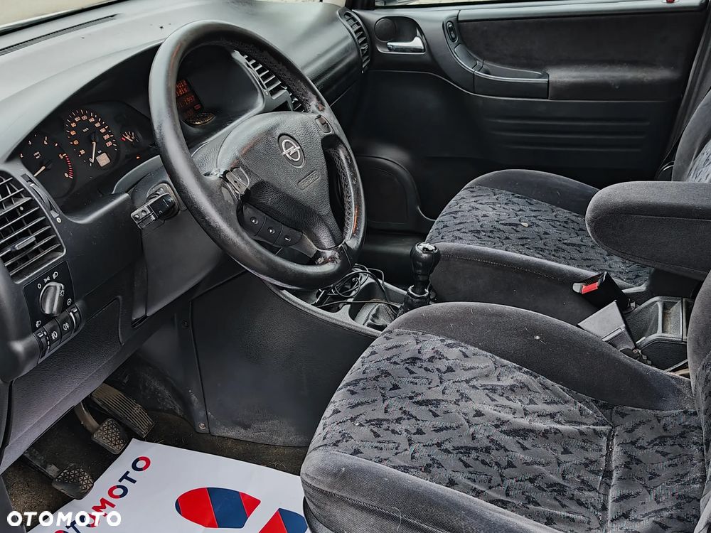 Opel Zafira 2.0 DTI Executive - 6