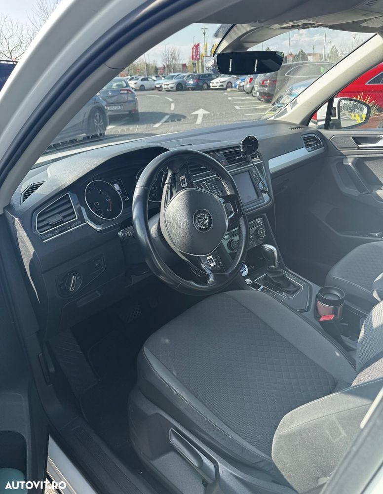Volkswagen Tiguan 2.0 TDI 4Mot DSG Comfortline - 5