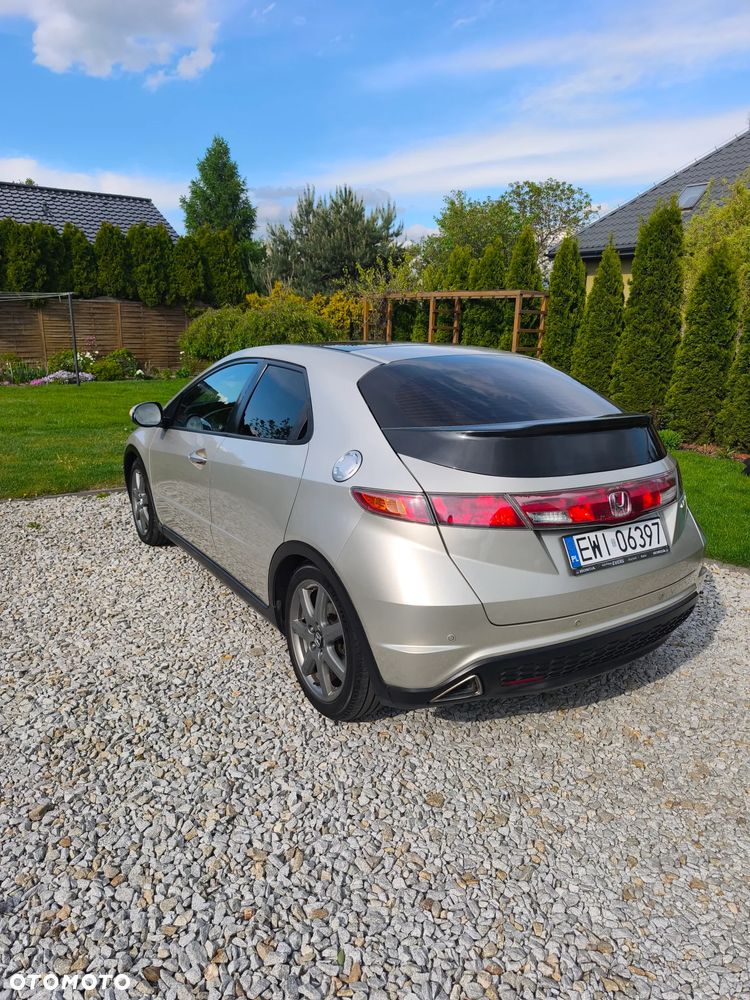 Honda Civic 1.8 Executive - 7
