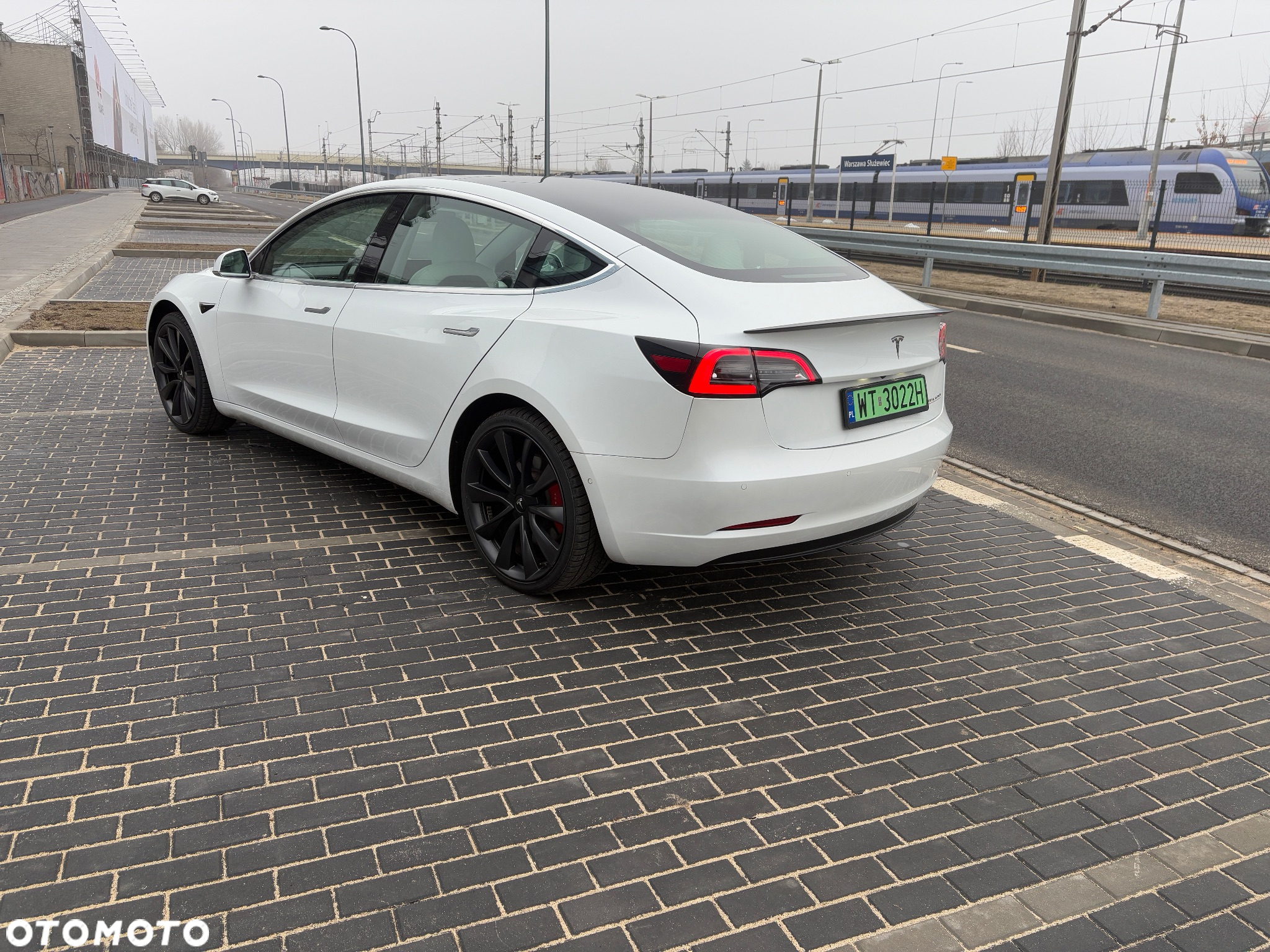 Tesla Model 3 Langstreckenbatterie Allradantrieb Dual Motor - 6