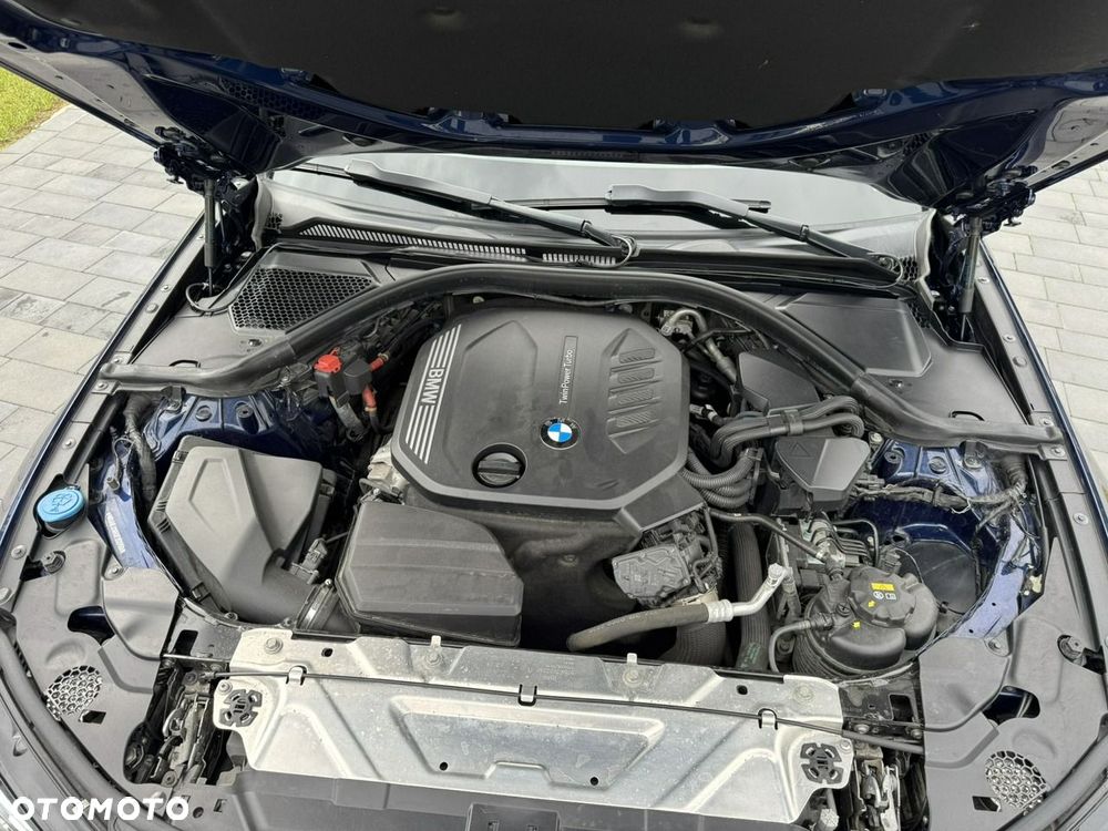 BMW Seria 3 320d Sport Line Shadow sport - 27