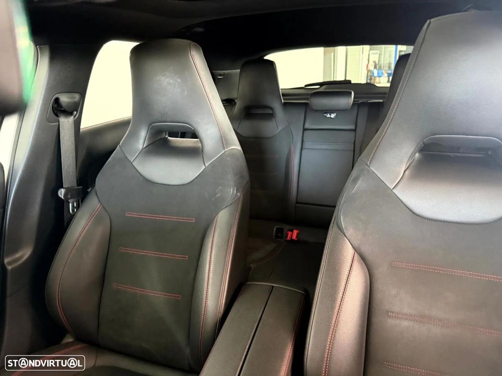 Mercedes-Benz A 250 e 8G-DCT Advanced AMG Line - 19