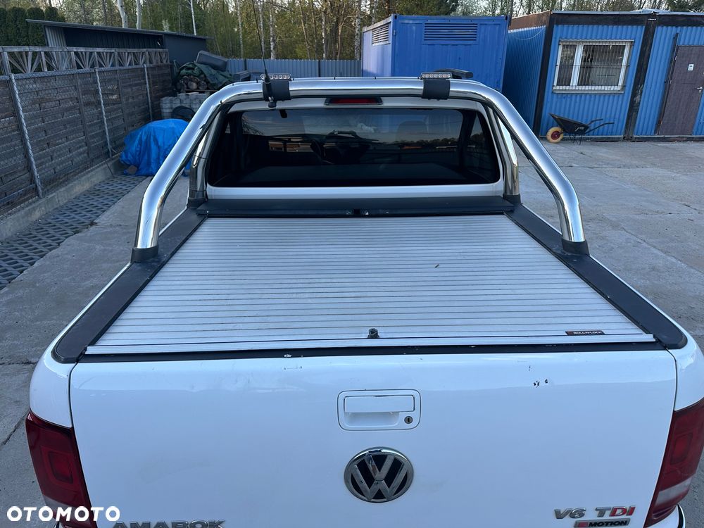 Volkswagen Amarok 3.0 V6 TDi 4MOTION Highline - 8