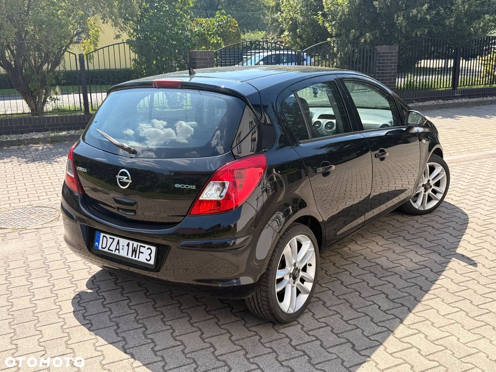 Opel Corsa 1.2 16V Color Edition - 3