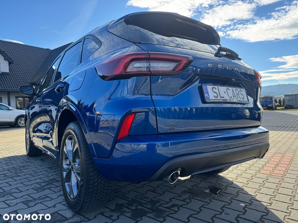 Ford Kuga 2.5 Duratec FHEV 4x4 ST-LINE - 11