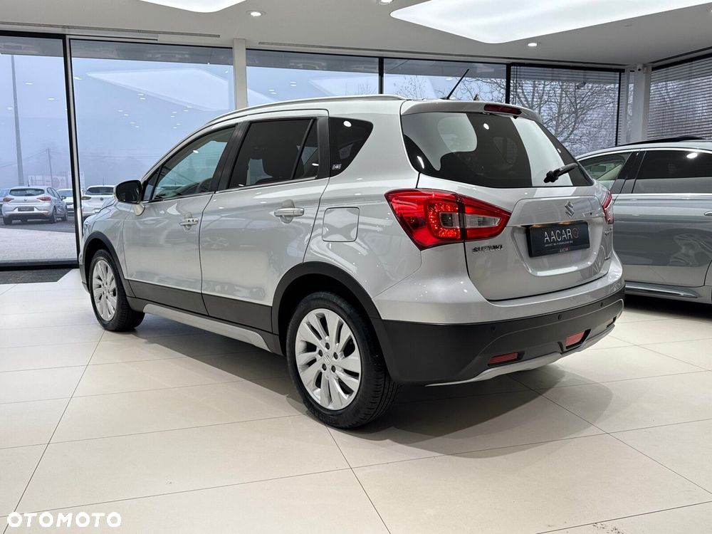 Suzuki SX4 S-Cross 1.4 T Premium 4WD - 3