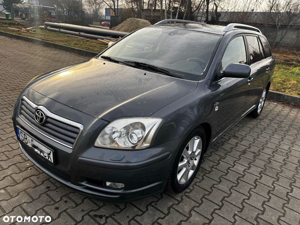 Toyota Avensis 2.2 D-4D Prestige - 1