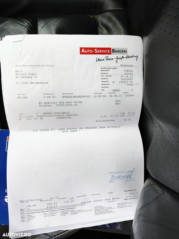 Volkswagen Passat - 25