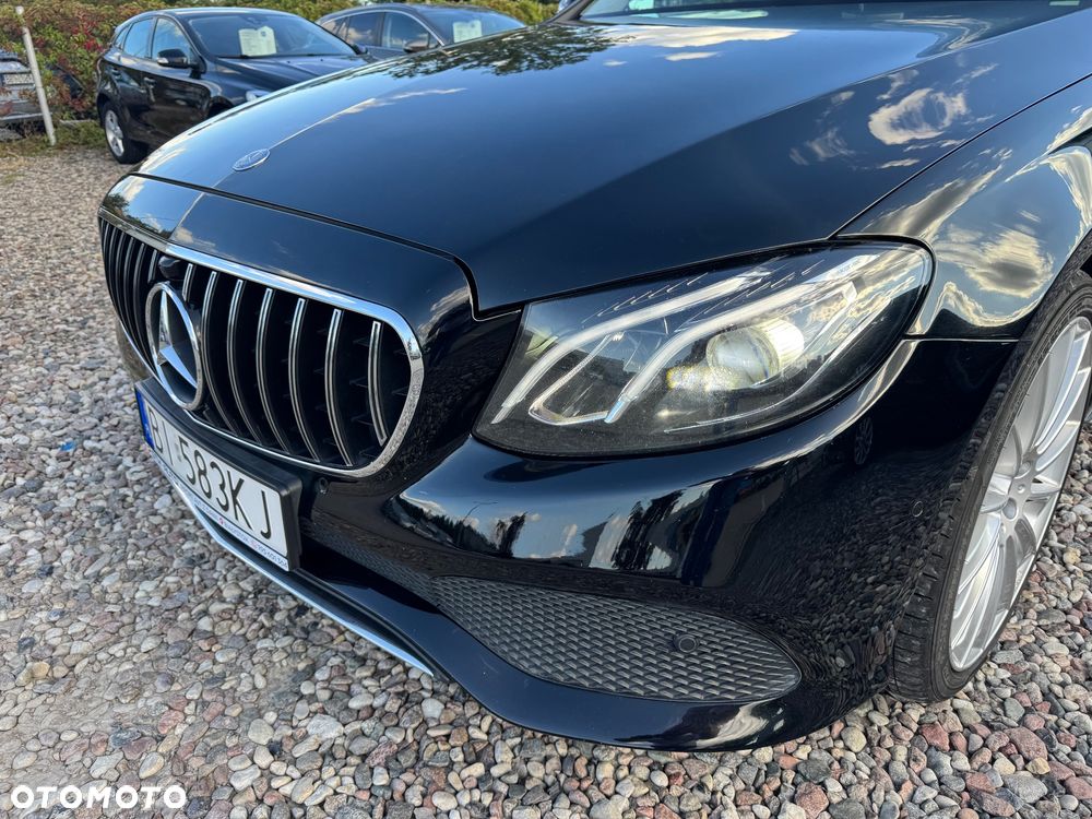 Mercedes-Benz Klasa E 220 d T 9G-TRONIC Avantgarde - 5