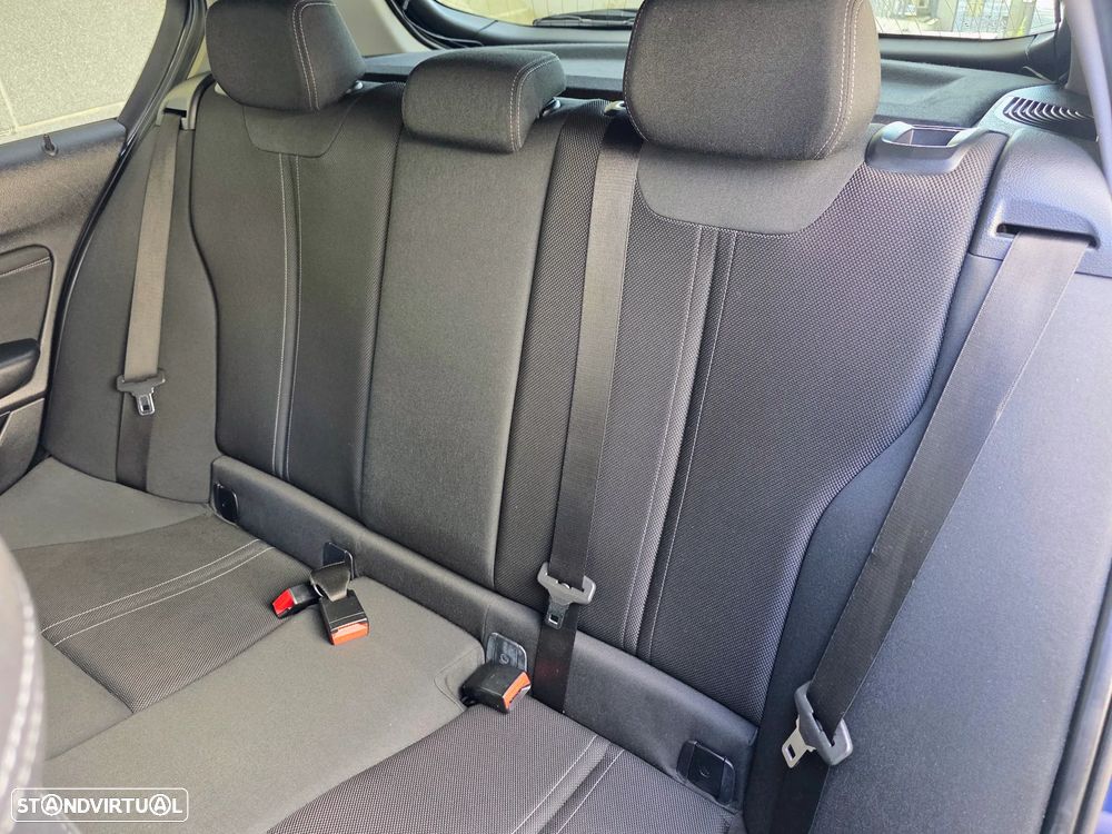 BMW 116 d Line Sport - 49