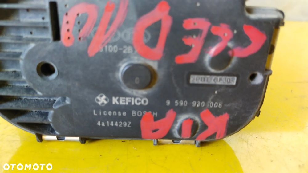 PRZEPUSTNICA  Kia Ceed  2011r - 3