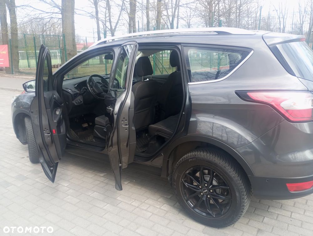 Ford Kuga 2.0 TDCi 4x4 Cool & Connect - 5