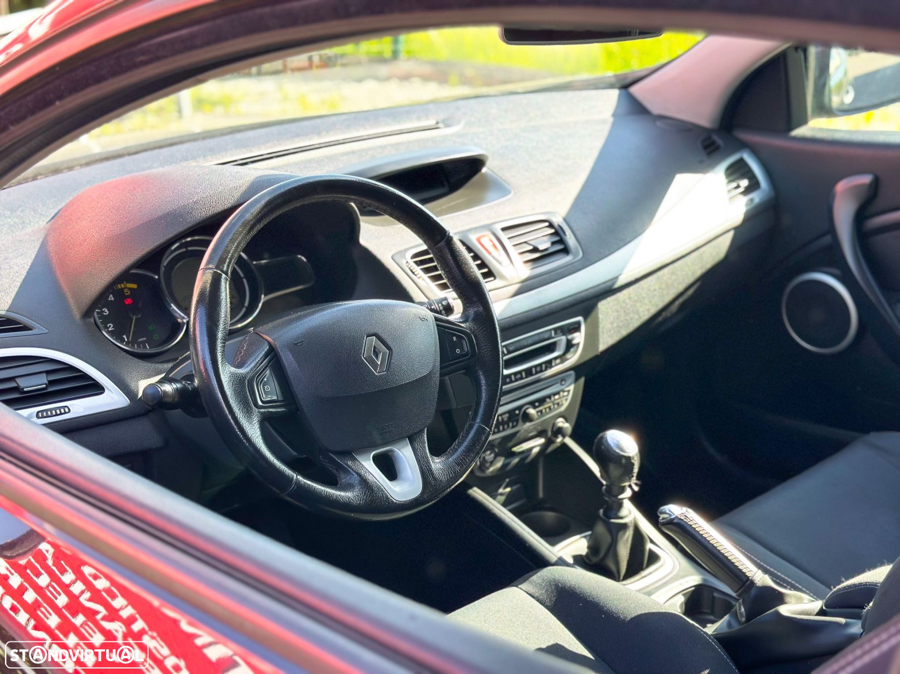 Renault Mégane Coupe 1.5 dCi Dynamique - 2